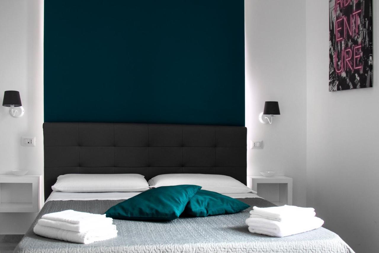 Aurora Luxury Rooms Neapel Exterior foto